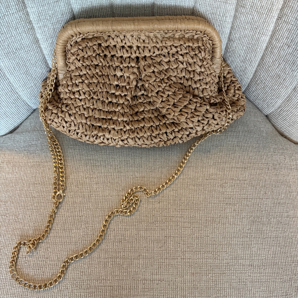 Woven Crossbody with Gold Chain